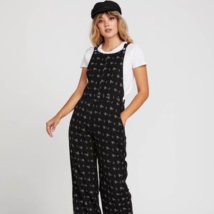 Volcom jumpsuit NWT
